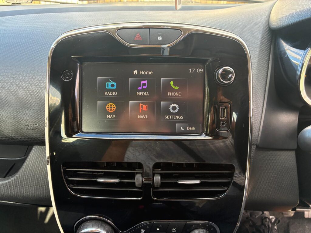 Renault Clio 1.5L 2014