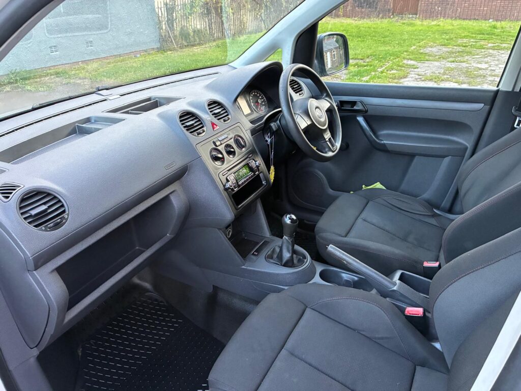 Volkswagen Caddy 1.6L 2013
