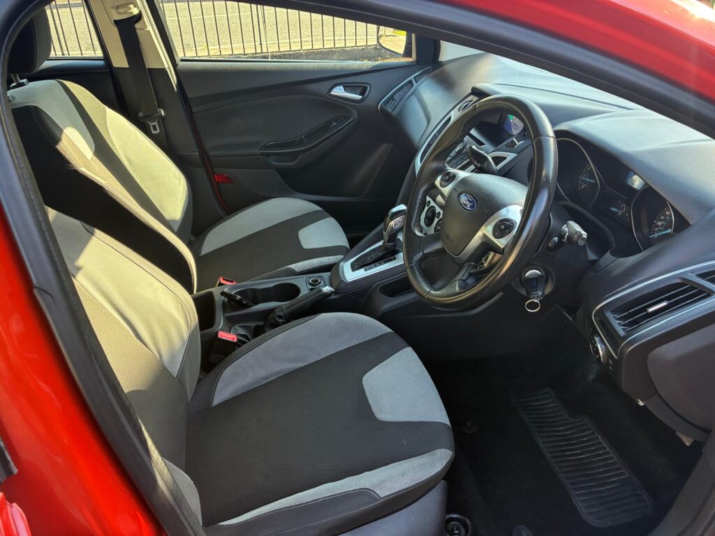 Ford Focus 1.6L 2012