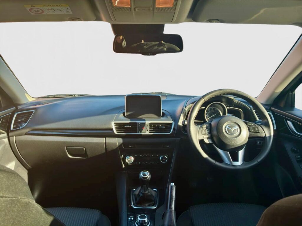 Mazda 3 2.2L 2015