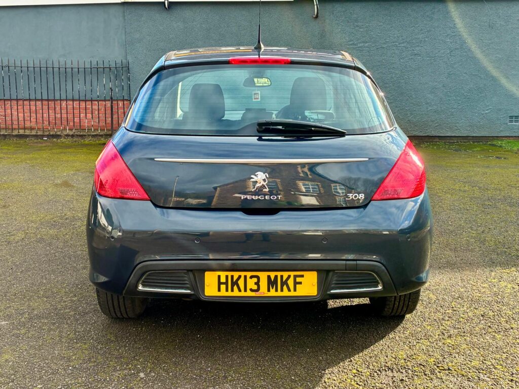 Peugeot 308 1.6L 2013