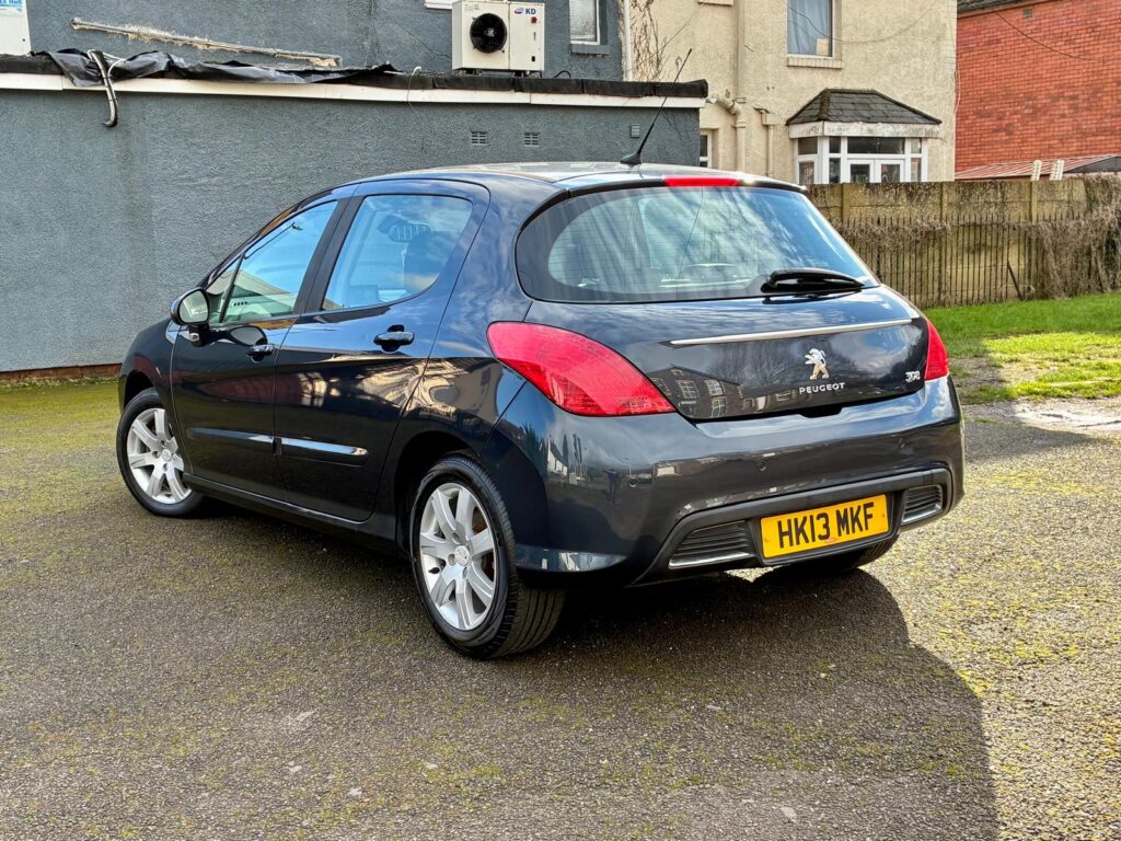 Peugeot 308 1.6L 2013
