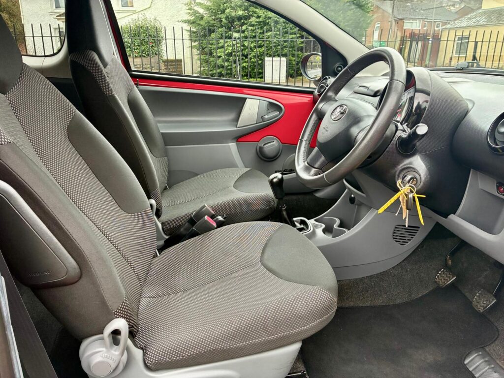 Toyota Aygo 1.0L 2012