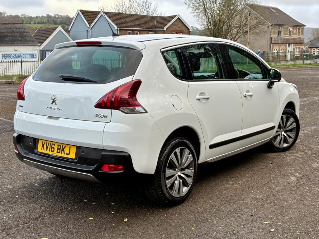 Peugeot 3008 1.6L 2016