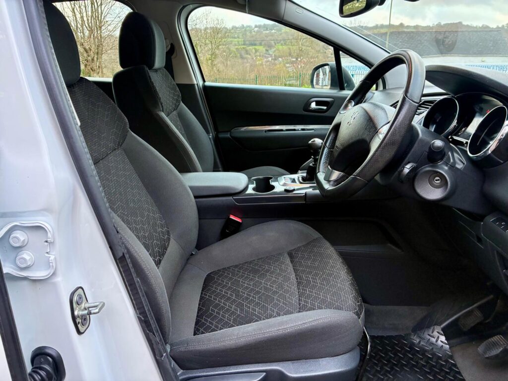 Peugeot 3008 1.6L 2016