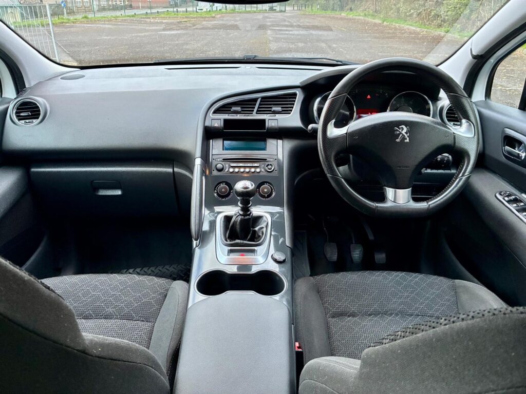 Peugeot 3008 1.6L 2016