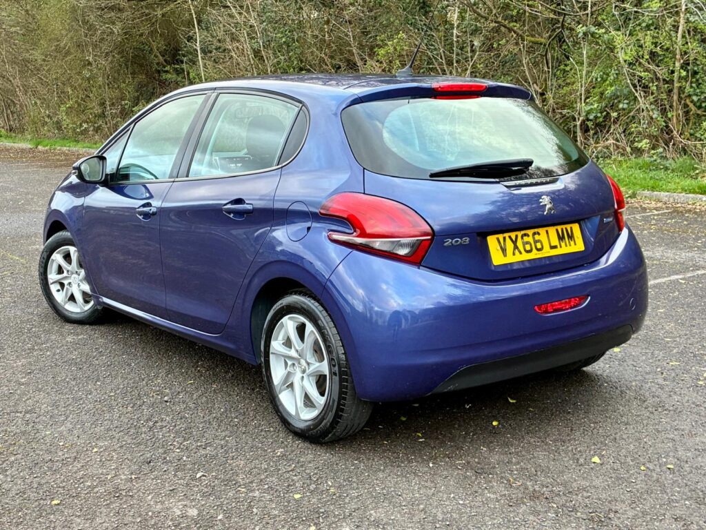 Peugeot 208 1.2L 2017