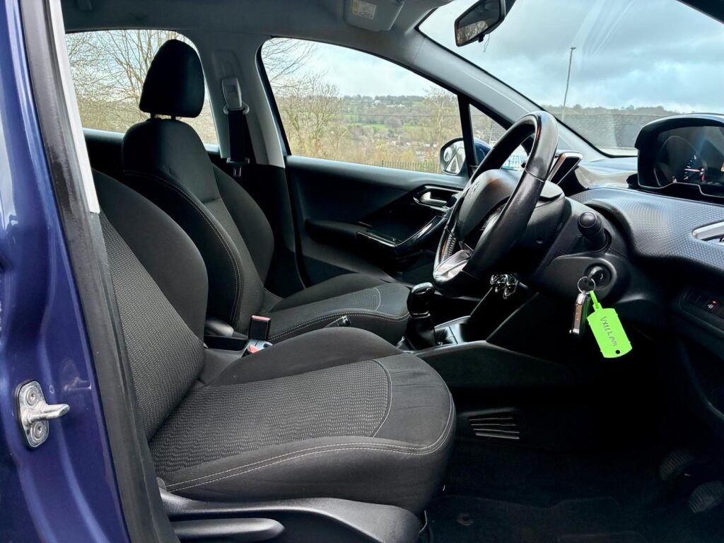 Peugeot 208 1.2L 2017
