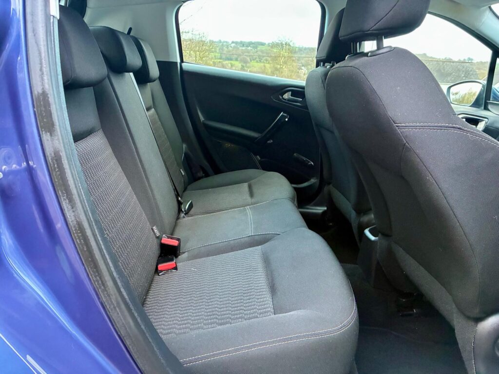 Peugeot 208 1.2L 2017