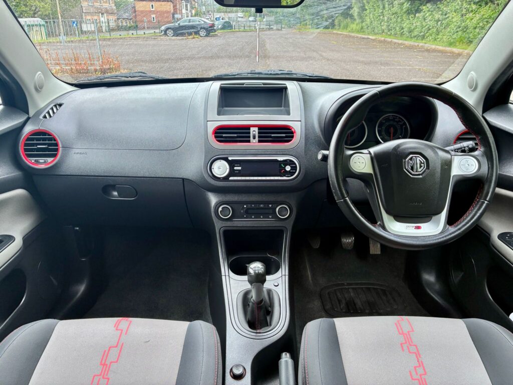MG 3 1.5L 2014