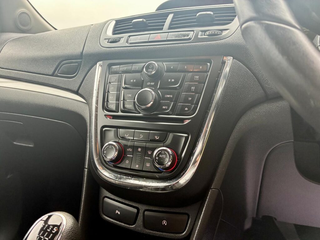 Vauxhall Mokka 1.4L 2015