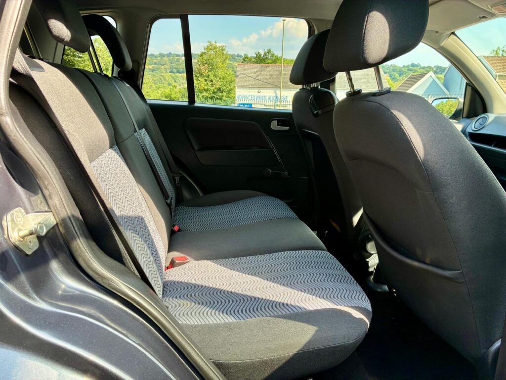 Ford fusion 1.6L 2009